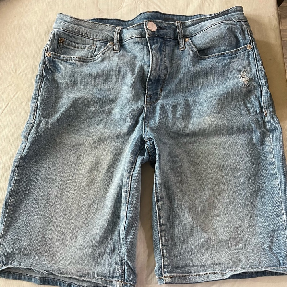 Seven7 size 10 Jean Shorts